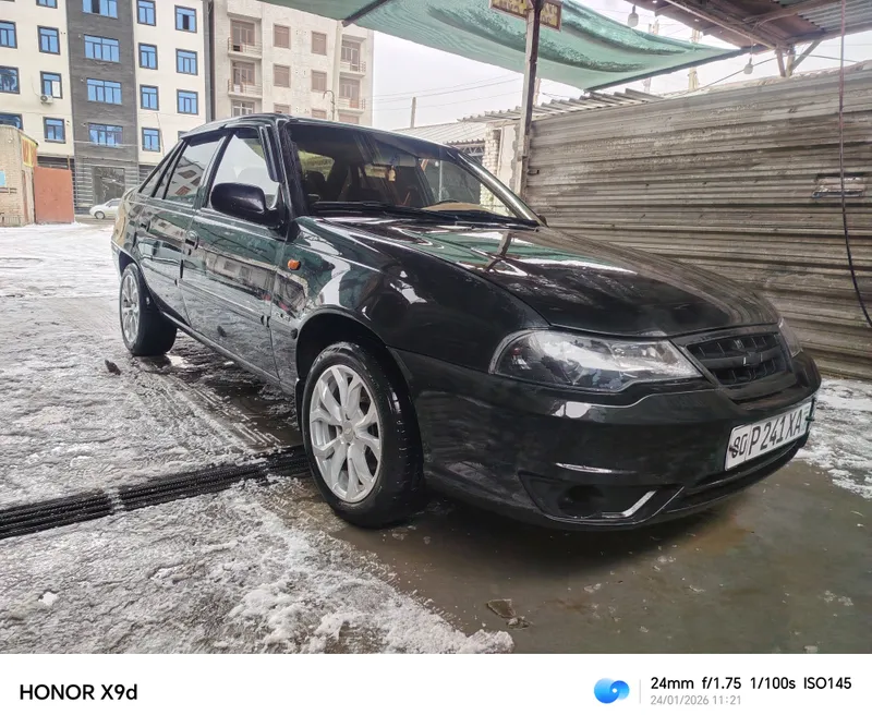 продаю автомобиль нексия 2 год выпуска 2015 1