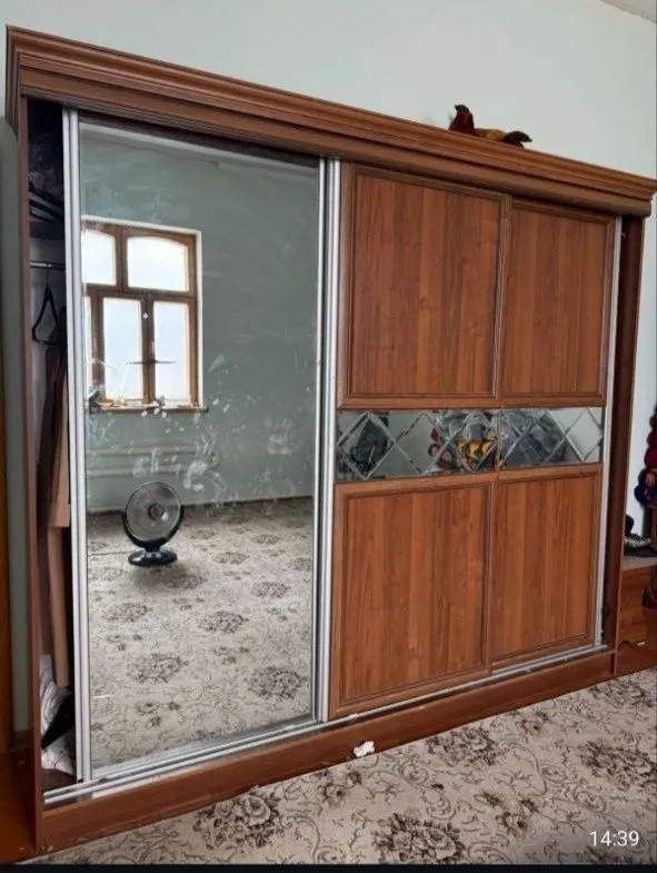 Шкаф сатылады хам 2,5х5