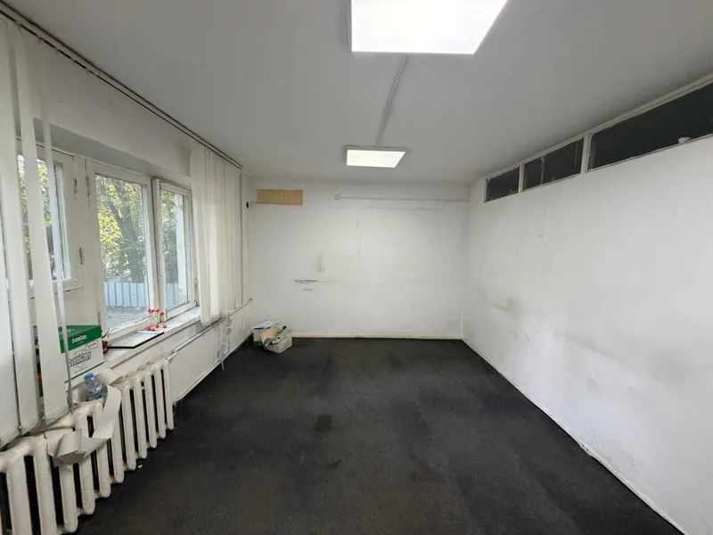 Buyuk Ipak Yoli metrosida ijara uchun noturar 1 xona 17 m2 bor 2