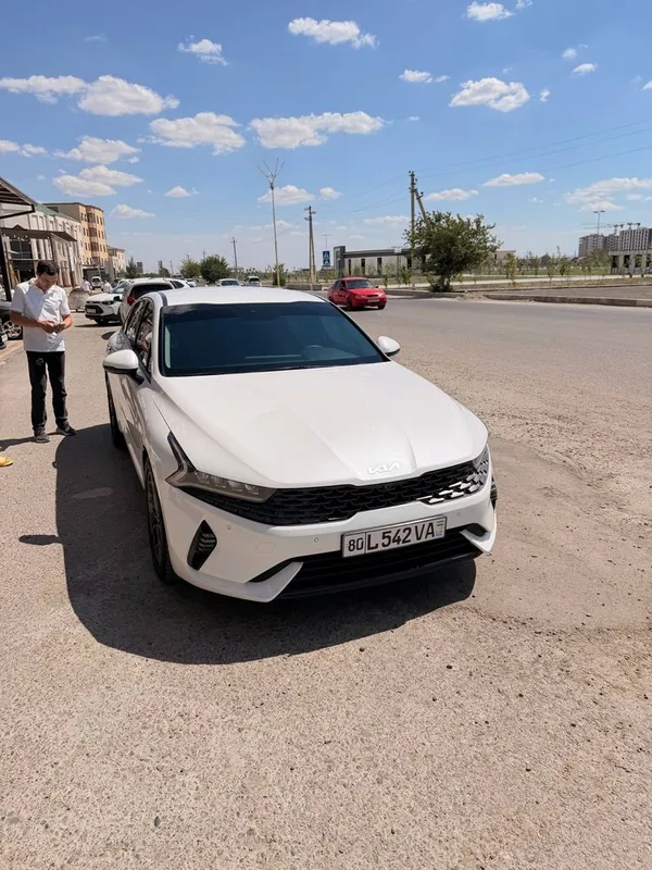 Продам Киа К5 2.5 2 Продам Киа К5 2.5 2