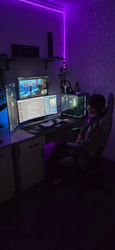 Keys gaming i7-14700F - MSI Z790 Carbon Wi-Fi - ZOTAC GAMING GeForce 2 Keys gaming i7-14700F - MSI Z790 Carbon Wi-Fi - ZOTAC GAMING GeForce 2