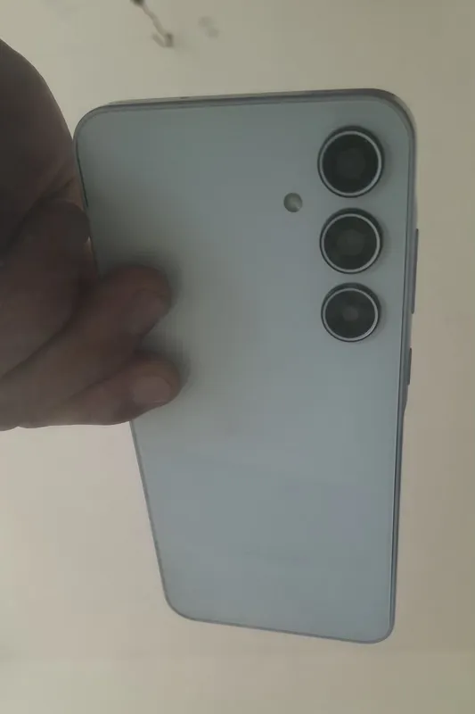 Samsung a35 5g 8.128 GB