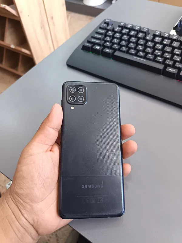 Samsung galaxy a12 — фото 1