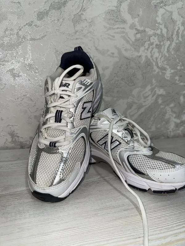 Новые кроссовки New balance 40 размер