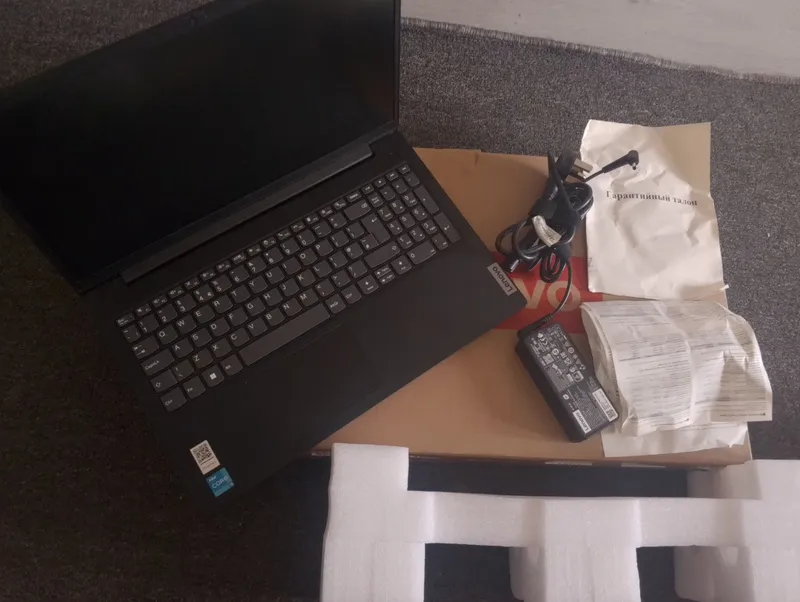 LENOVO core i3 256/8 — фото 1