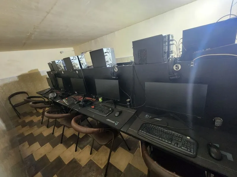 Kompyuter game klub 15 ta 2 Kompyuter game klub 15 ta 2