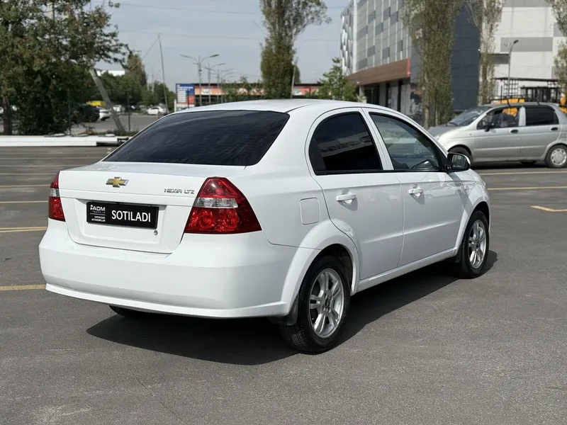 Chevrolet Nexia 3 AT — фото 3