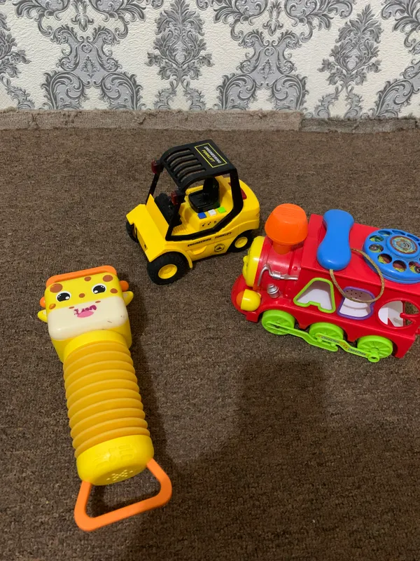 Игрушки