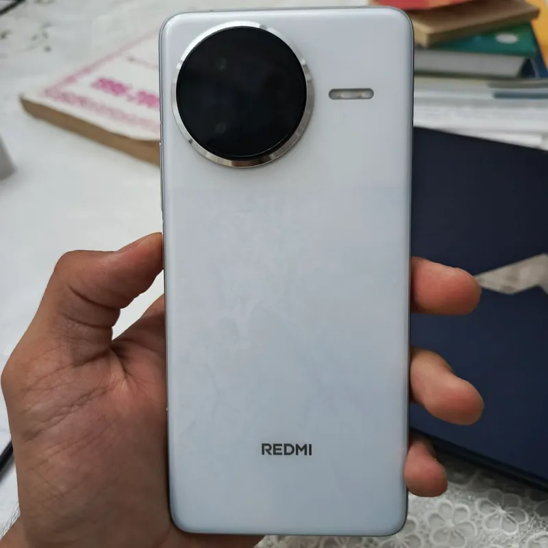 Xiaomi Redmi K80 Pro 12 + 12 / 256 +8 5