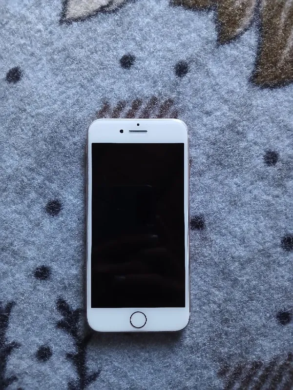 iPhone 8 2 iPhone 8 2