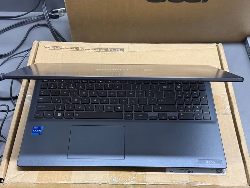 Toshiba Dynabook Core i7 12 (i5 нархида) — фото 3