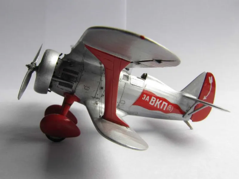 Сборная модель самолета И-15 (ICM, 1:72) — фото 2