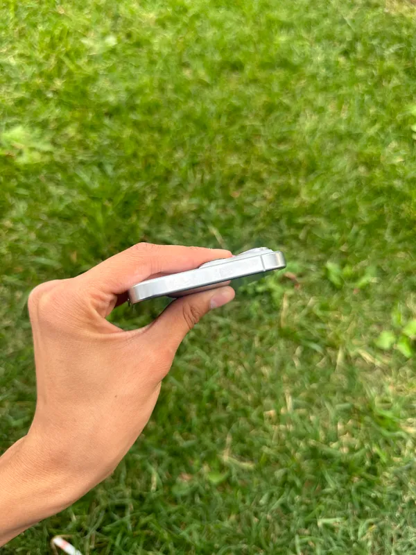 iPhone 16 Pro Max — фото 6