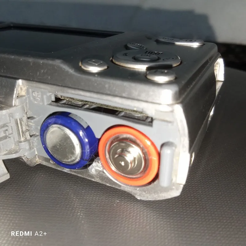 Samsung ES10 Camera. Made in china, SAMSUNG OPTO-ELECTRONICS CA.,LTD — фото 5
