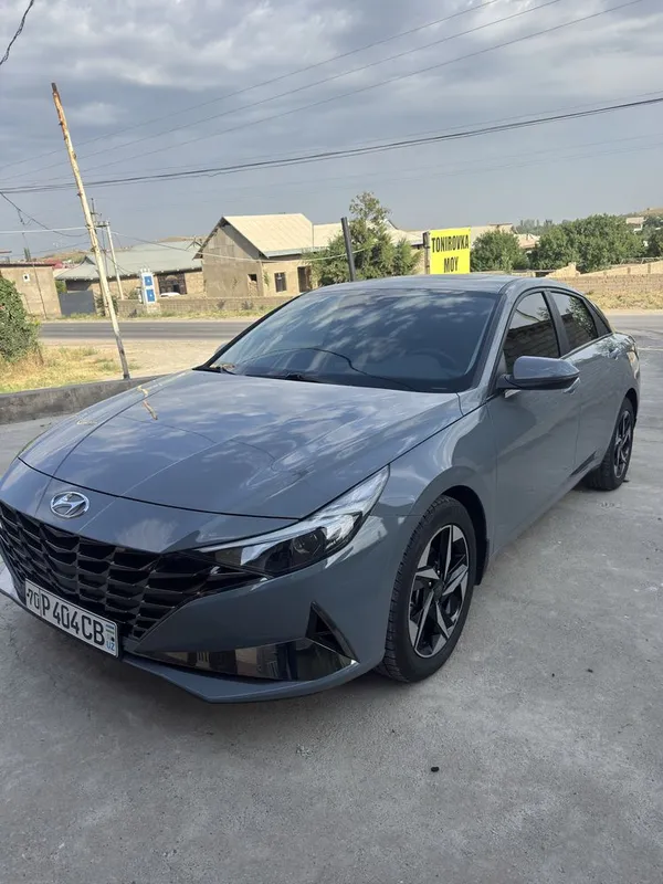 Hyundai elantra 4ta balon yangi yurgani 70000 kraskasi toza — фото 4