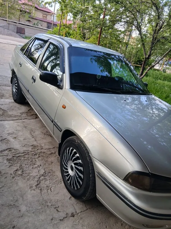 SROCHNA Nexia 1 sotiladi