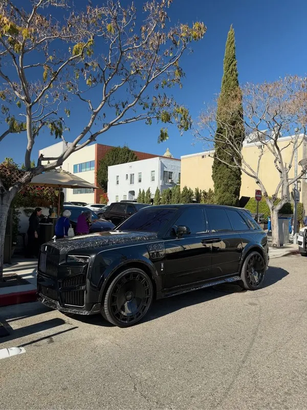 Rolls Royce Cullinan Mansory — фото 2