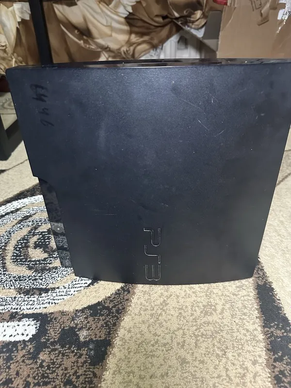Playstation 3 Slim. 4 ta pult bilan+ 30ta uyin — фото 2