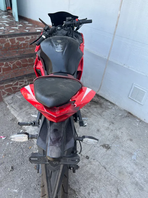 Электрический байк Kawasaki Ninja 3 Электрический байк Kawasaki Ninja 3