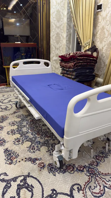 Yotib qolgan bemorlar uchun tibbiy karavot 2