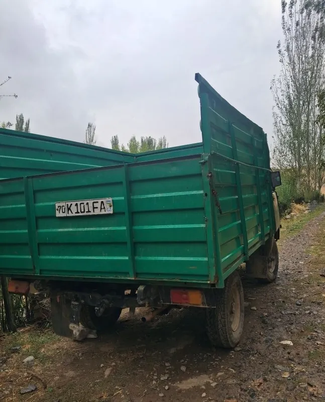 Бортовая машина УАЗ 3 Бортовая машина УАЗ 3