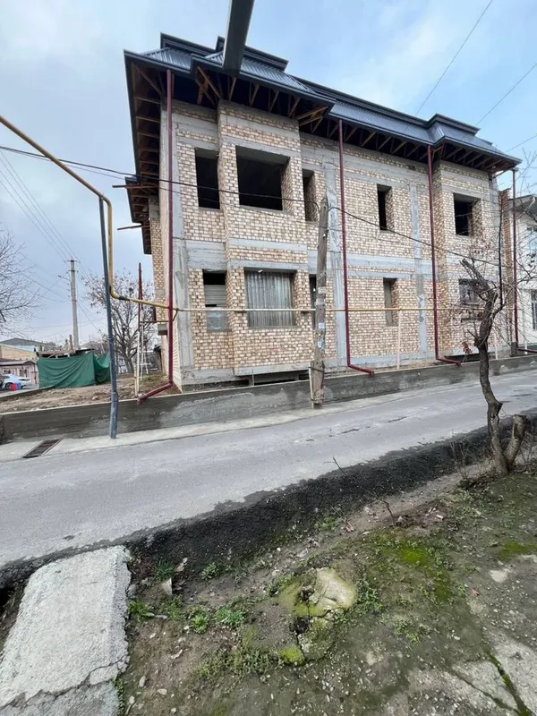 Продается Яккасарайский р-н Каробка углавой — фото 1