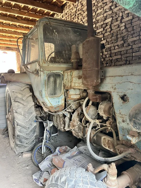 Shoshiling !!! Traktor MTZ-80 SOTILADI!!! Narxi kelishiladi — фото 3