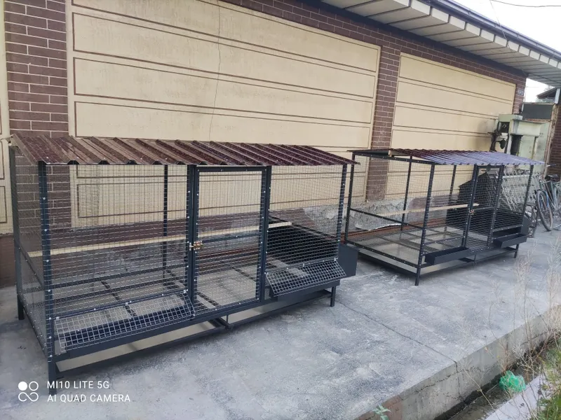 Tovuqlar uchun kataklar (temir kataklar)