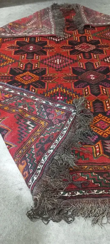 Gilom muzey, ekospanat, muzeyga qóyish mumkin.   ?