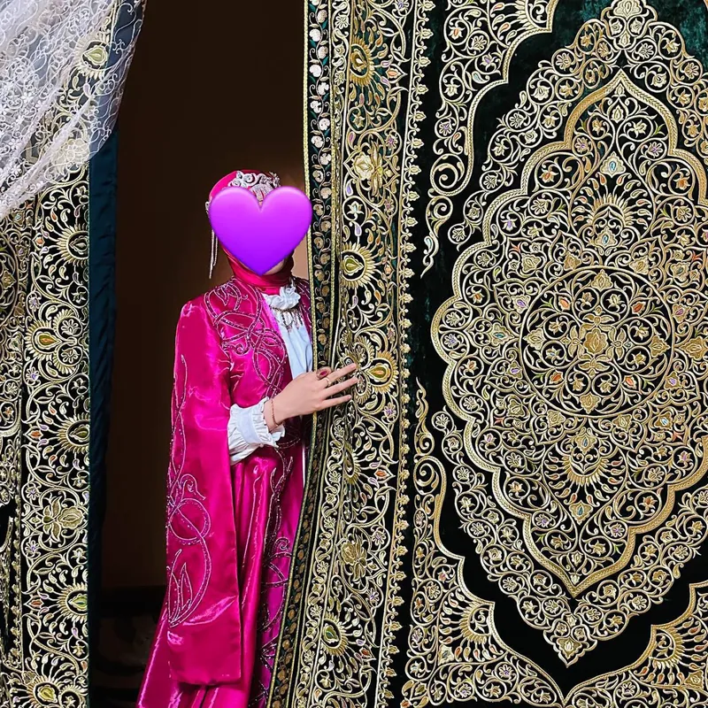 Fotiha uchun ansambl abaya