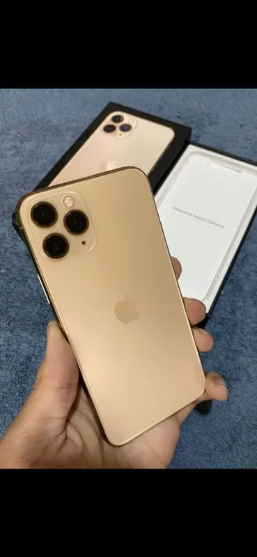 Iphone 11 pro sotiladi xotira 64g
