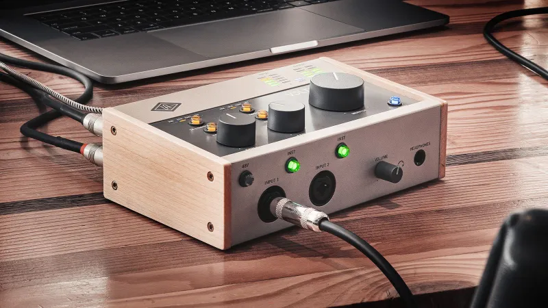 UAD Volt 276 Аудио Интерфейс — фото 1