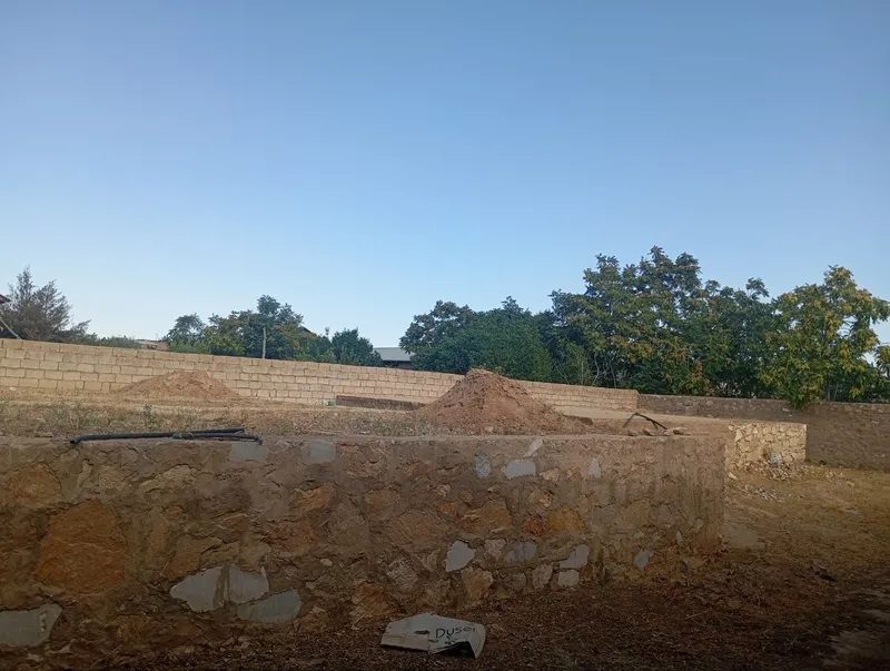 Uchastka sotiladi 3 Uchastka sotiladi 3