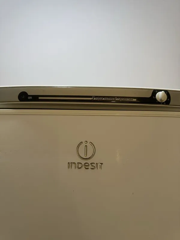 Indesit rabochi holadilnik 4
