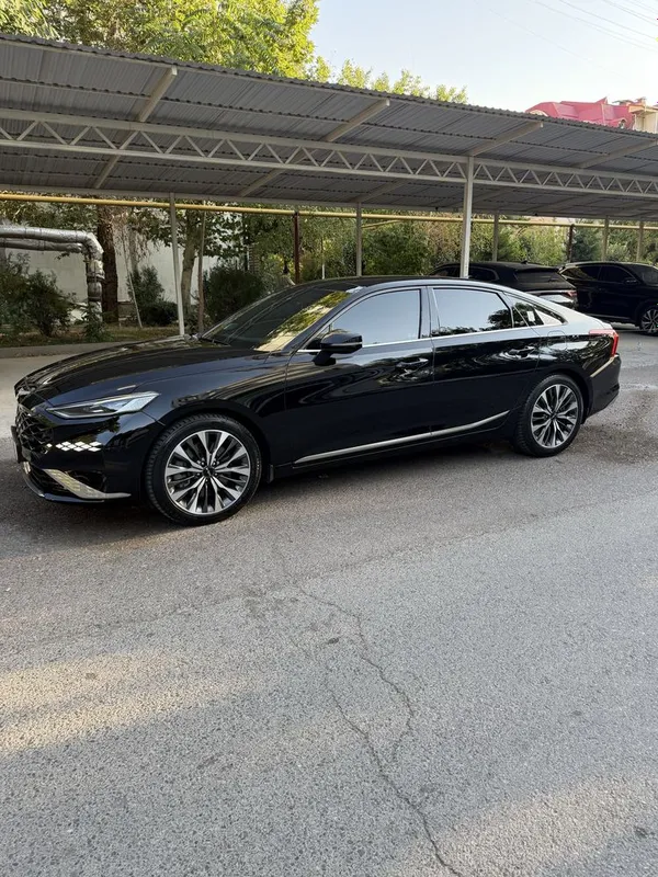 Kia K8 3.5 мотор с пробегом 30000 км. Машина чистая, бронь пленка, 3 Kia K8 3.5 мотор с пробегом 30000 км. Машина чистая, бронь пленка, 3