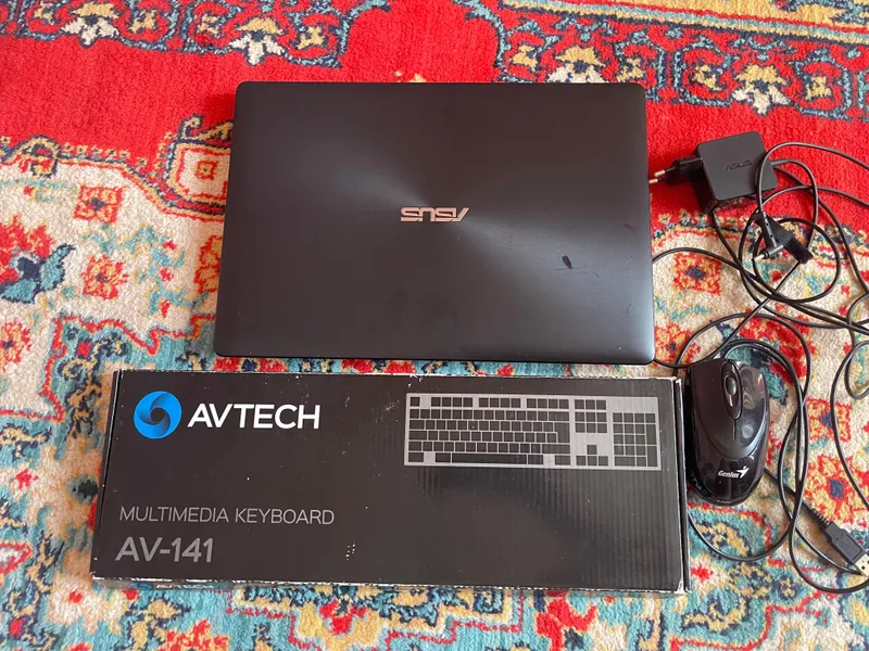 Продаю Ноутбук Asus