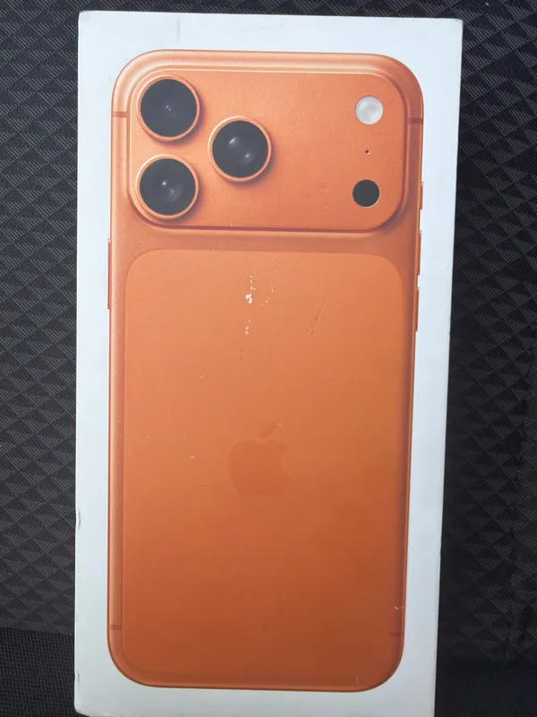 iPhone 17 Pro Max 256 ГБ, оранжевый, eSIM 1 iPhone 17 Pro Max 256 ГБ, оранжевый, eSIM 1