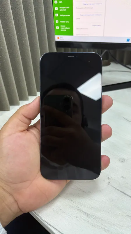 Iphone 12 pro max idealni radnoy 6