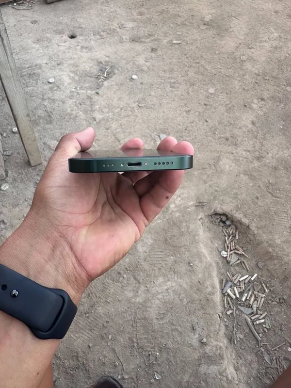 Iphone 13 green 128 gb 5 Iphone 13 green 128 gb 5