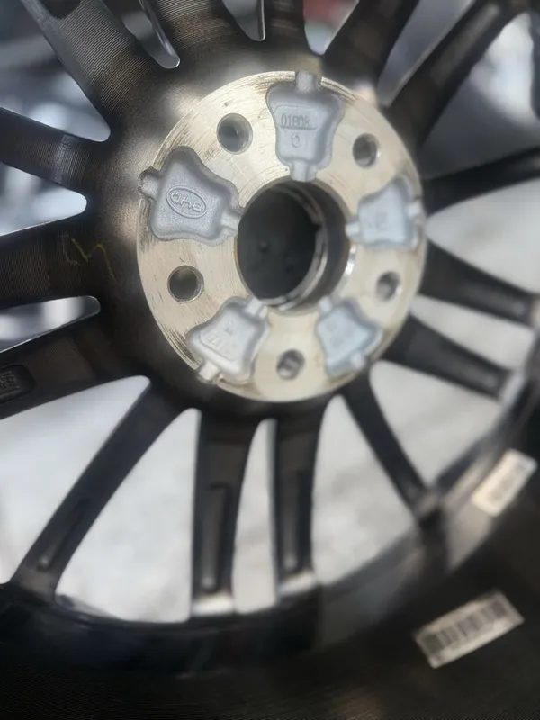 Byd диск и шины r18 3 Byd диск и шины r18 3