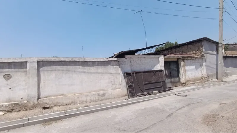 Qoyliq somon bozor yer sotilvotti — фото 1