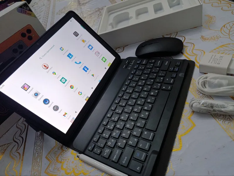 Planshet+ noutbuk iPhone 17pro max model — фото 2