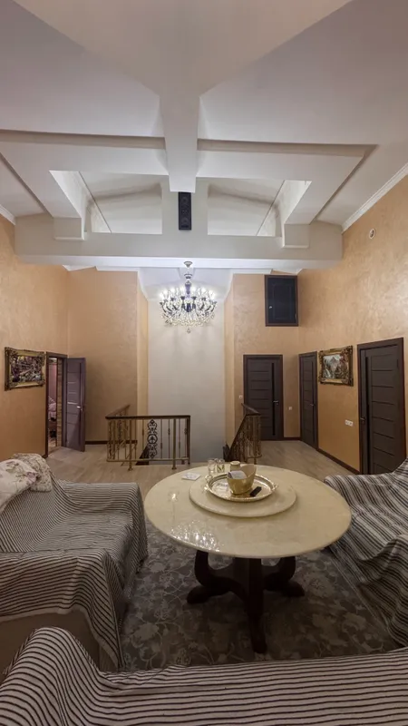 Дом 400 м², 5 соток, метро Сергели 100 м 10 Дом 400 м², 5 соток, метро Сергели 100 м 10