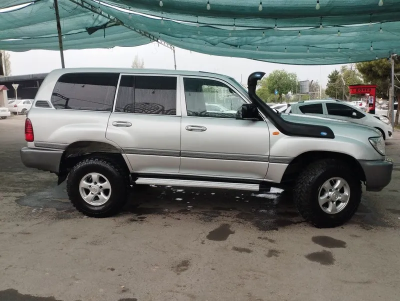 Продаётся Tayota lancuzr 105 4 Продаётся Tayota lancuzr 105 4