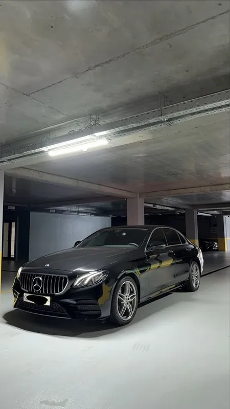 Mercedes Benz w213 E200 4matic 2019 — фото 2