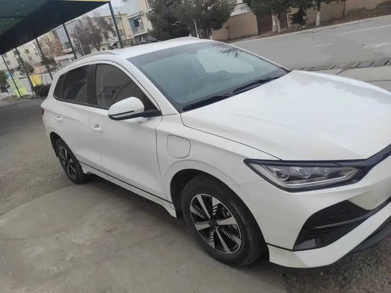 BYD E2 naqd va foizsz rassrochkaga BYD E2 naqd va foizsz rassrochkaga