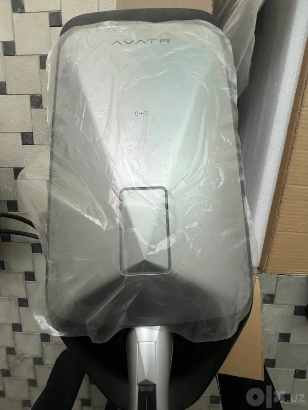 Elektro zaryadka Avatr 12 1 Elektro zaryadka Avatr 12 1