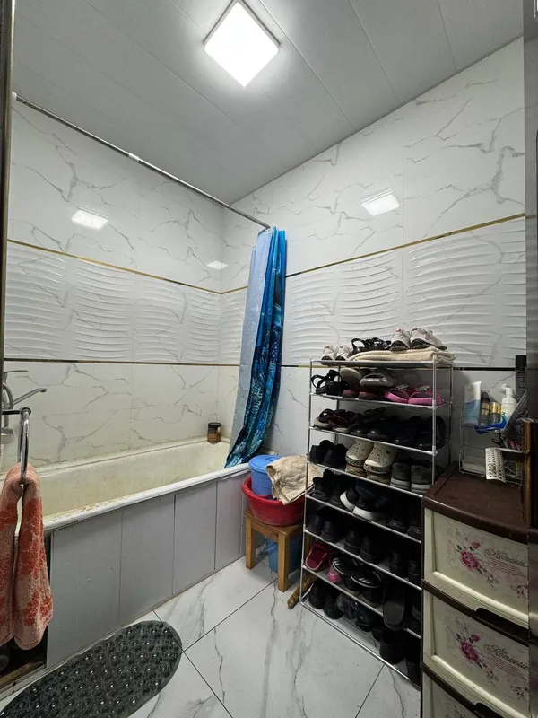 Продаётся 4-комнатная квартира, 100 м², Шайхантахурский район 7