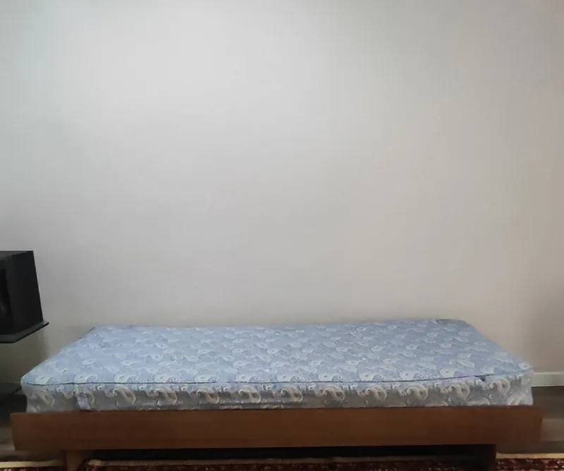 Кровать 90*200 с ортопед. матрасом 1 Кровать 90*200 с ортопед. матрасом 1