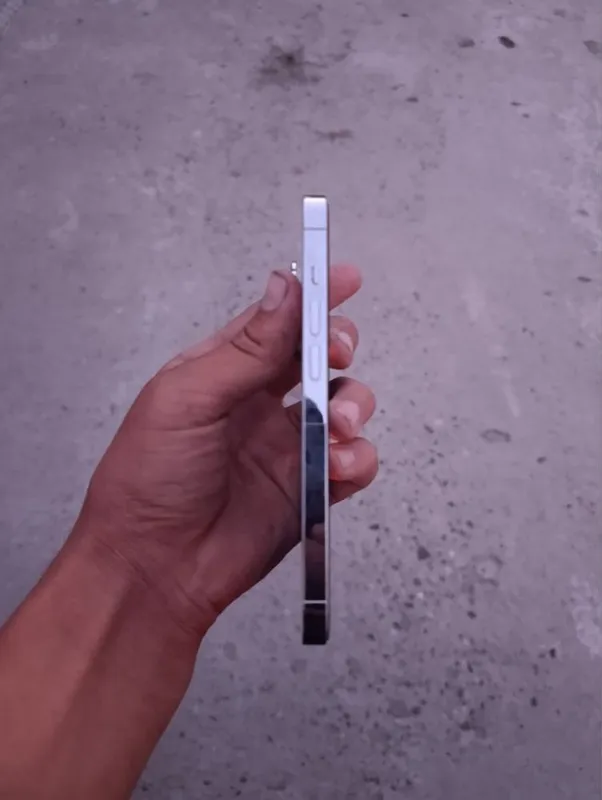 Iphone 14 pro 128talik 2